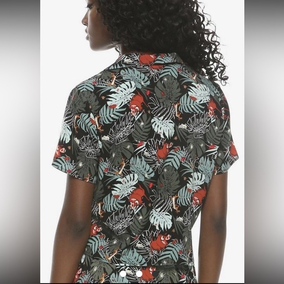 Her Universe Disney The Lion King Timon & Pumbaa Jungle Girls Woven Button-Up - Picture 2 of 8